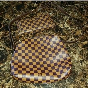 Adorable set. Wallet included.